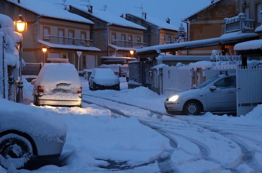 Lunes cubierto de nieve en Segovia