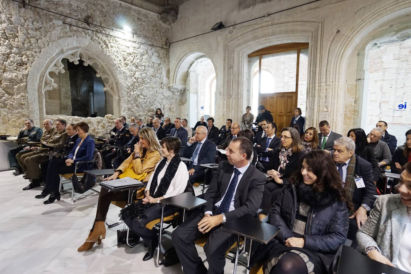 25 altos mandos policiales prcedentes de toda España participarán durante cinco meses en la sexta edición del Curso Superior de Gestión organizado por IE University