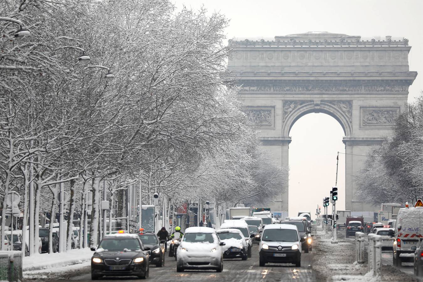 París se viste de blanco