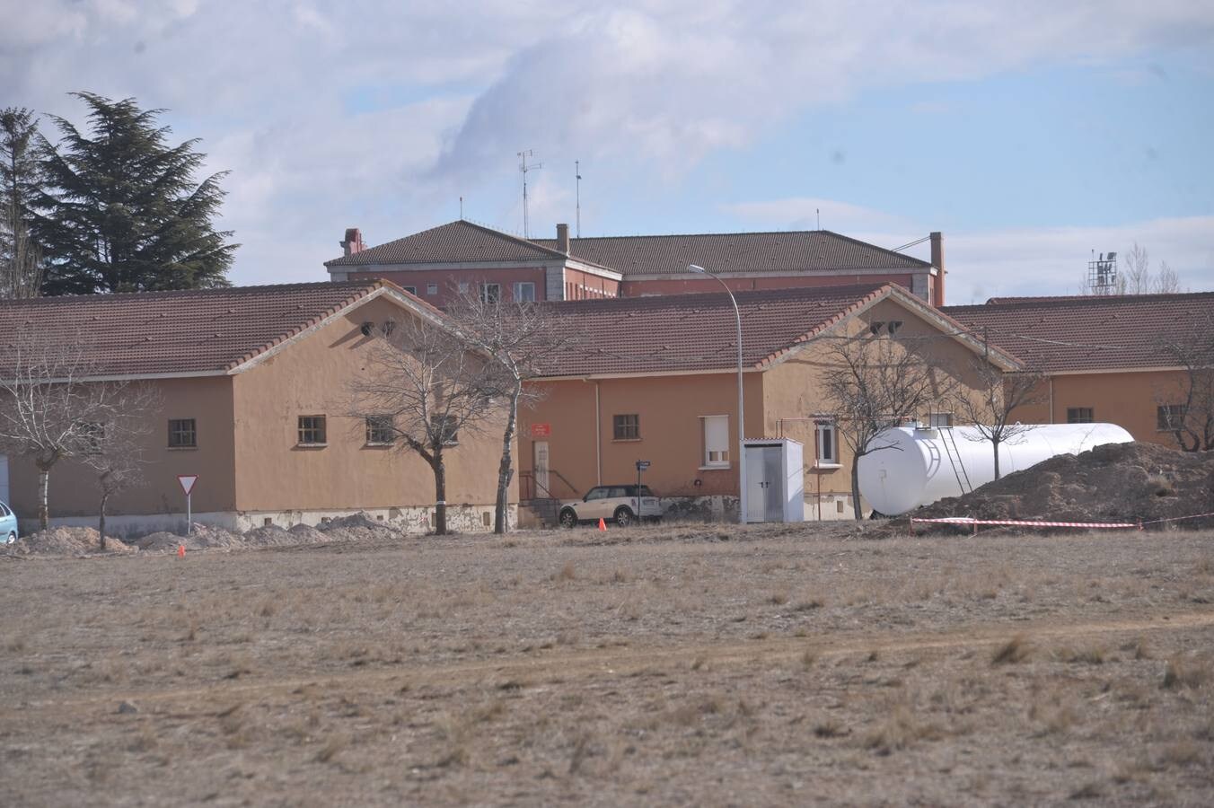 Es la primera vez que la ciudad acoge estos pruebas militares, en las que participan unidades de Sevilla, Cartagena, Madrid y Austurias