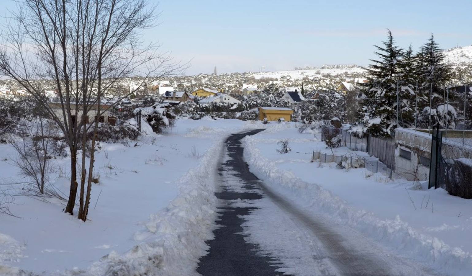 Nieve en Los Ángeles de San Rafael (Segovia)