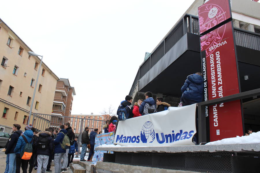 Este viernes en Segovia se ha celebrado el bocadillo solidario
