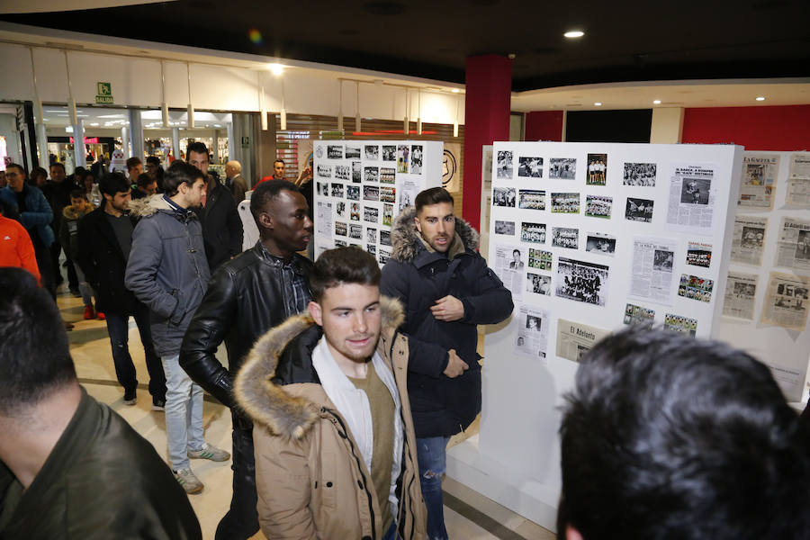 Exposición de Unionistas por el 95 aniversario de la UD Salamanca