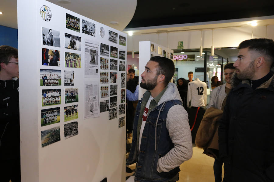 Exposición de Unionistas por el 95 aniversario de la UD Salamanca