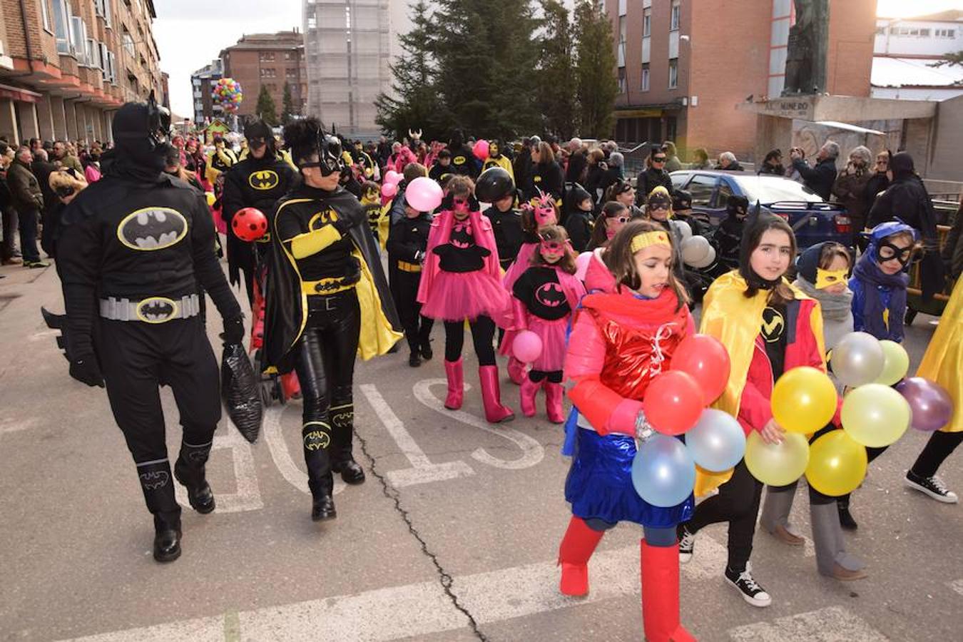 Guardo se disfraza en un multitudinario carnaval