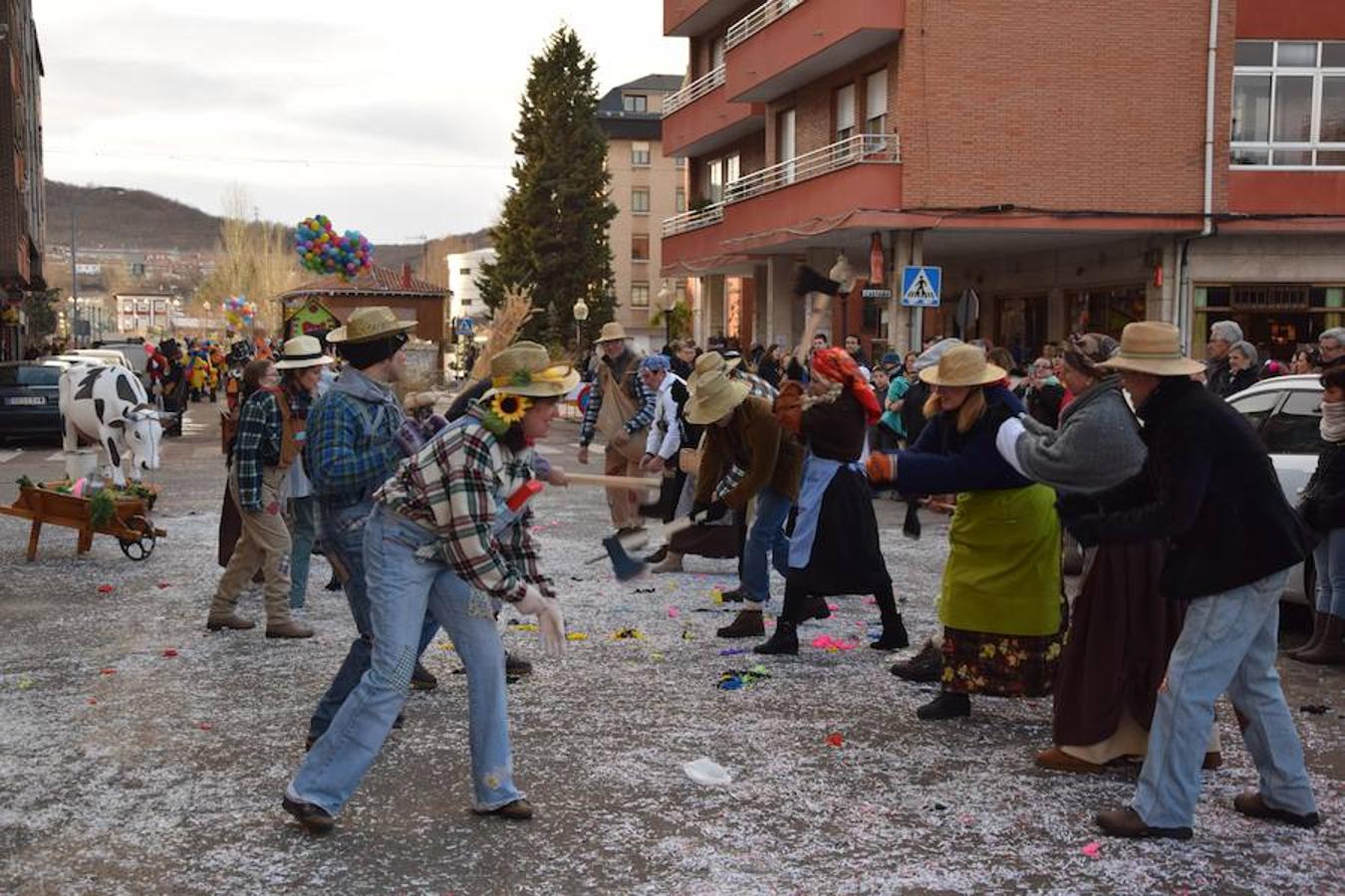 Guardo se disfraza en un multitudinario carnaval