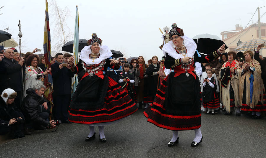 Ana Belén, Matahombres de Oro de las Águedas de Zamarramala