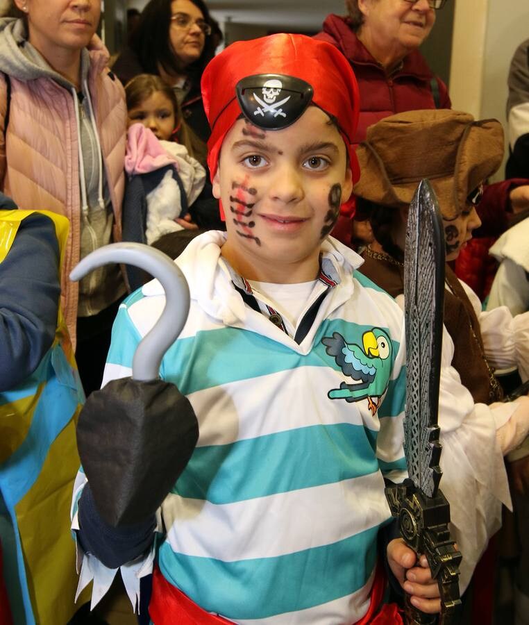 Concurso infantil de disfraces en el Centro Cultural San José de Segovia