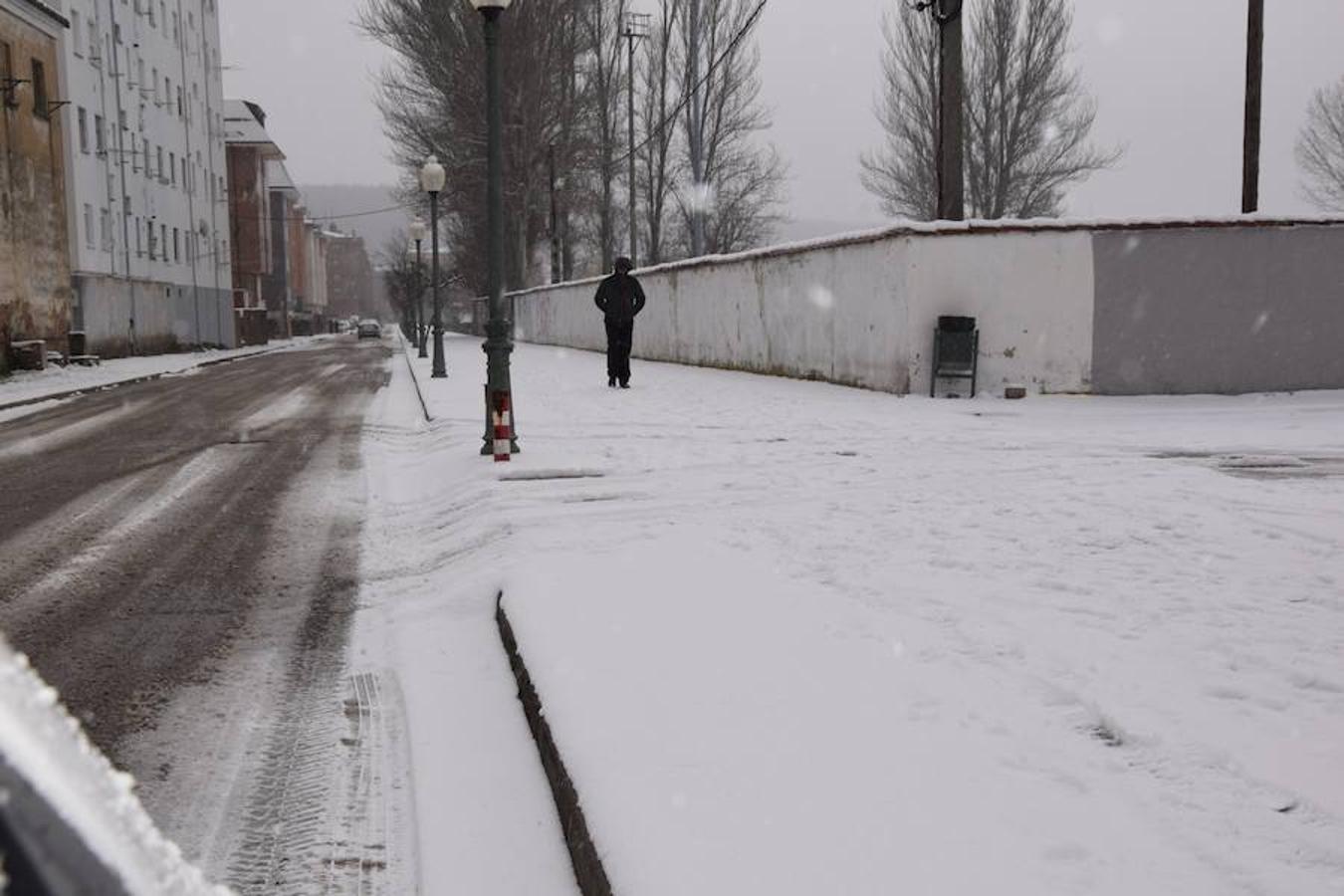 La nieve continúa en Guardo