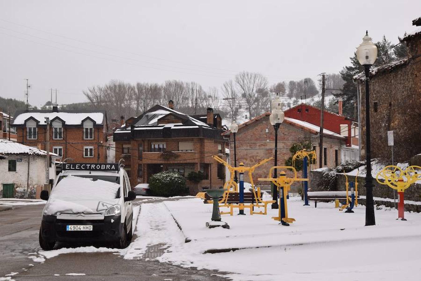 La nieve continúa en Guardo