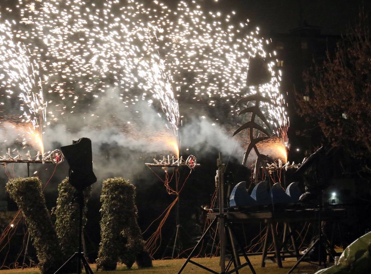 Espectáculo del entierro de la sardina en la Cúpula del Milenio de Valladolid