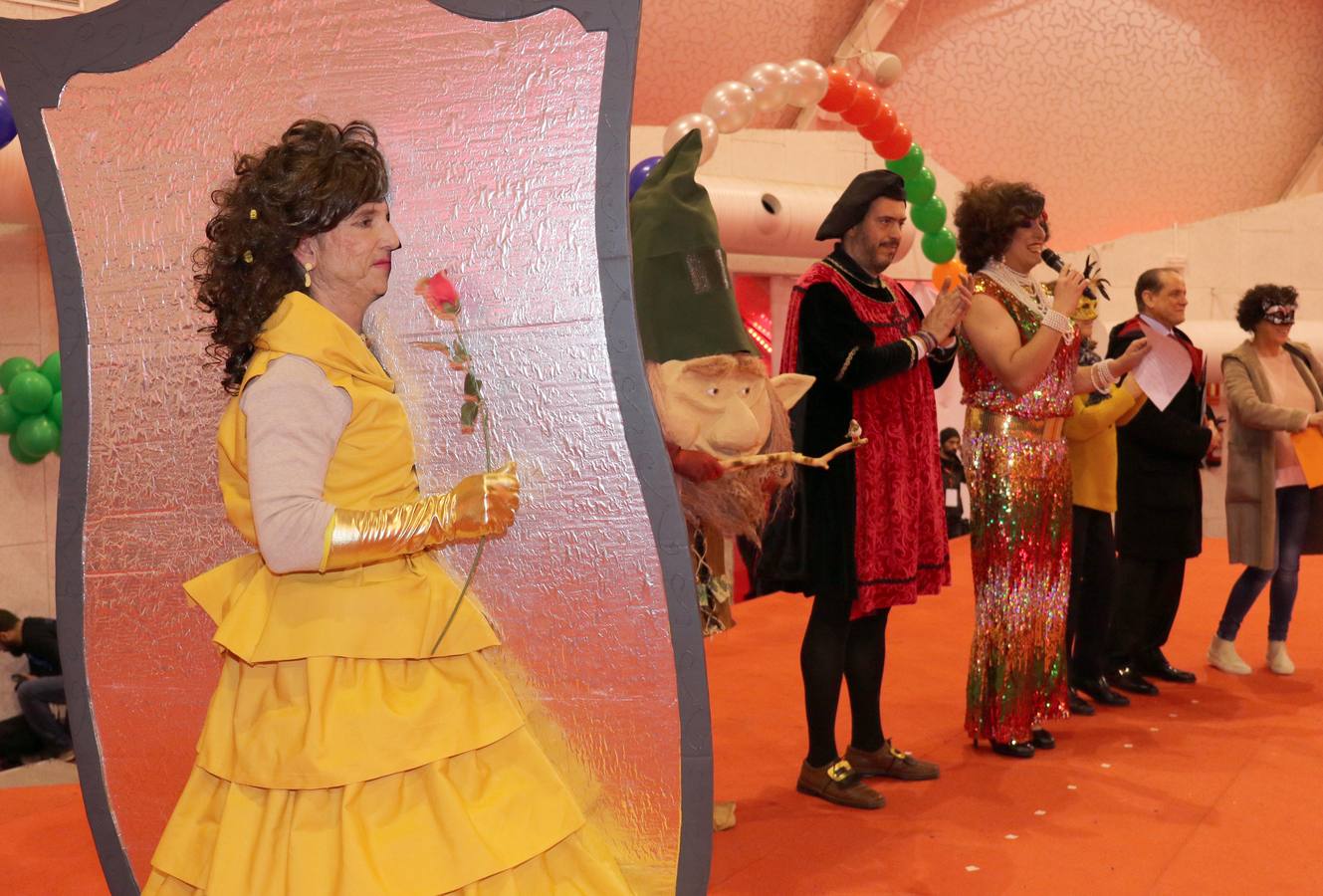 Espectáculo del entierro de la sardina en la Cúpula del Milenio de Valladolid