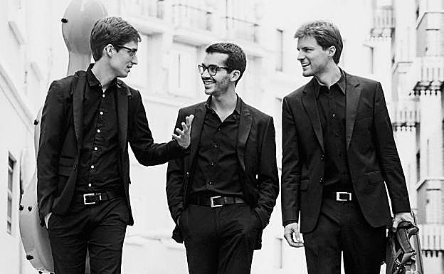 Desde la izquierda, Fernando Arias, Juan Pérez Floristán y Miguel Colom. El Norte