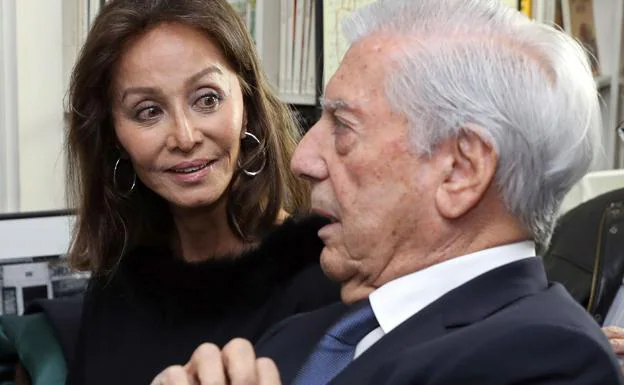 Mario Vargas Llosa con Isabel Preysler. 