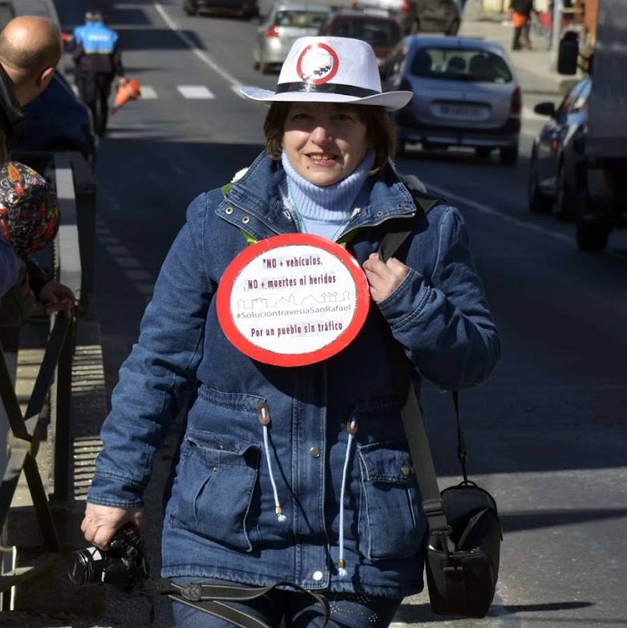 Fotos: Manifestacion en la peligrosa Travesía de San Rafael