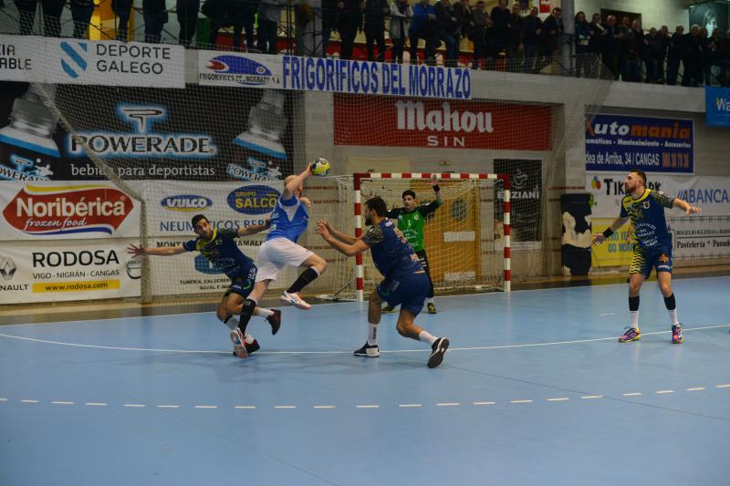 Fotos: Balonman Cangas Frigoríficos do Morrazo 21 - 30 Recoletas Atlético Valladolid