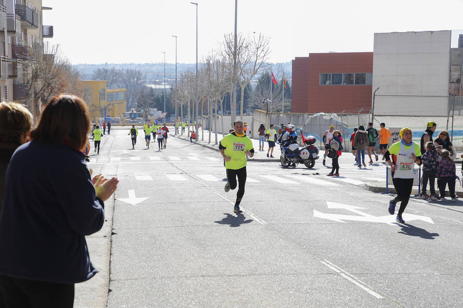 Unos 800 participantes acuden a la carrera en favor de la Asociación de Enfermedades Raras de Castilla y León