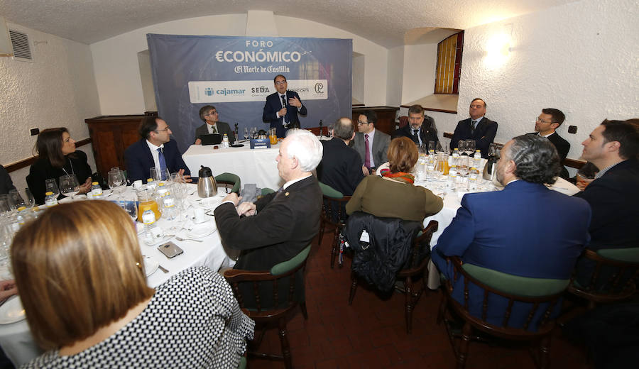 Fotos: Foro Económico con Lorenzo Amor