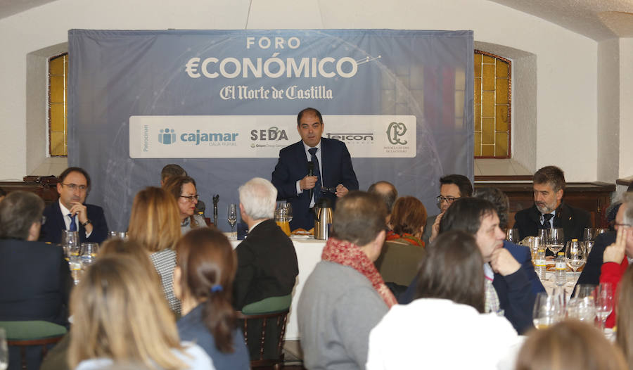 Fotos: Foro Económico con Lorenzo Amor