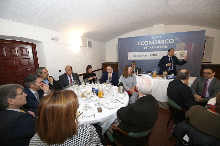 Fotos: Foro Económico con Lorenzo Amor