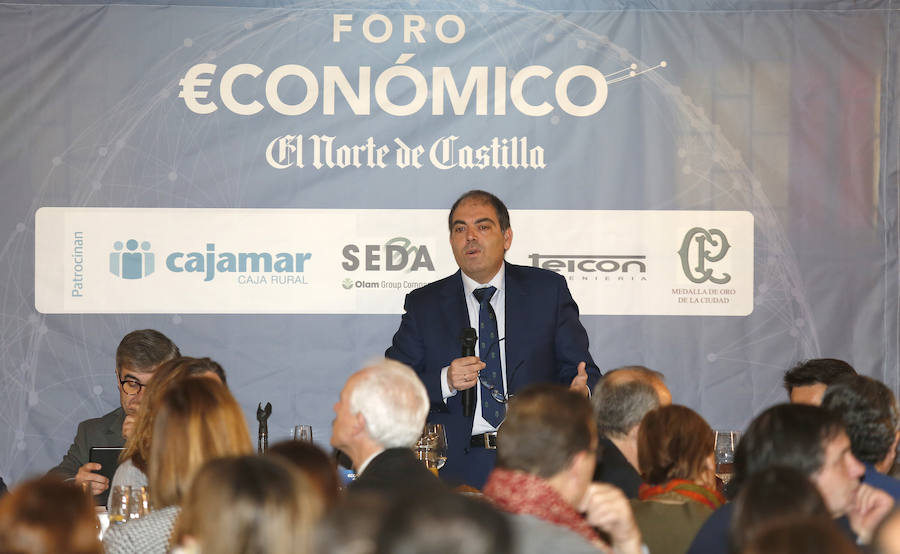 Fotos: Foro Económico con Lorenzo Amor