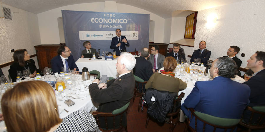 Fotos: Foro Económico con Lorenzo Amor