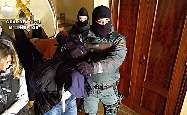 Detenidos dos hermanos en Ávila por traficar con cocaína