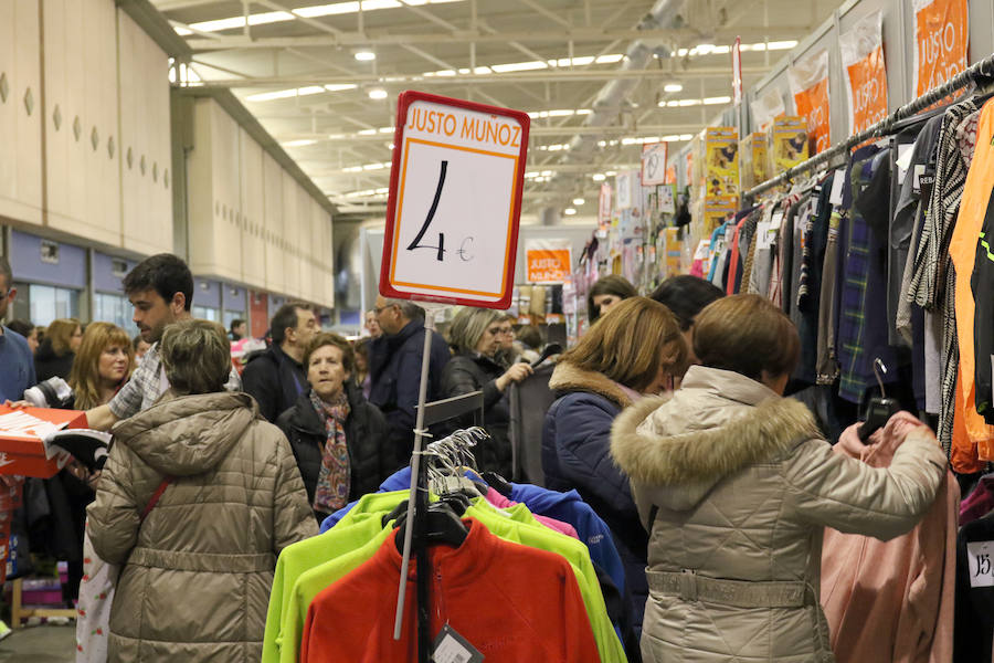 Fotos: Inauguración de la Feria de Stock en Valladolid