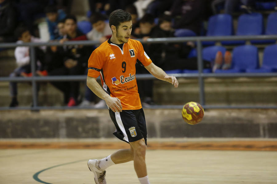 Fotos: Partido entre el BM Ciudad de Salamanca y el Atlético Avilesina