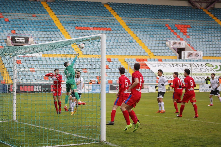 El equipo soriano pasa por encima del charro en la segunda parte en la primera derrota con Pablo Cortés en el banquillo
