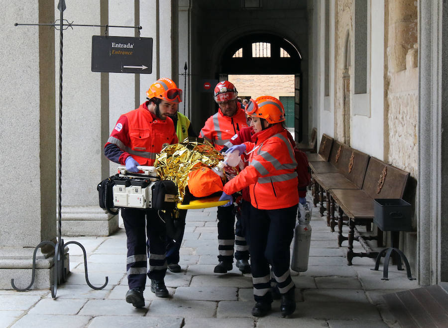 Fotos: Simulacro de incendio en el Alcázar de Segovia