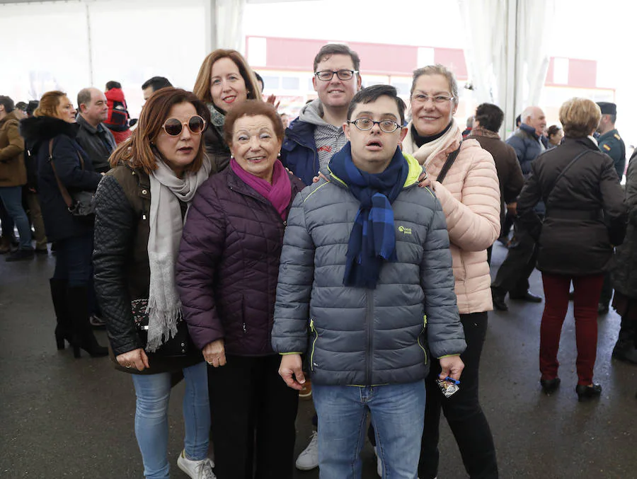 Fotos: Vicente del Bosque en la Feria de la Matanza de Villada