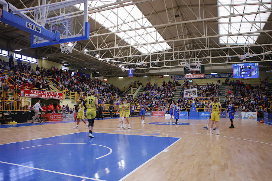 El Perfumerías Avenida continúa imparable en la Liga Femenina y esta mañana acaba de sumar su 18ª victoria consecutiva al derrotar por 71-37 al Mann Filter de Zaragoza.