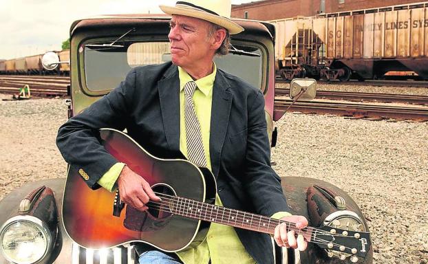 El cantante norteamericano John Hiatt. 