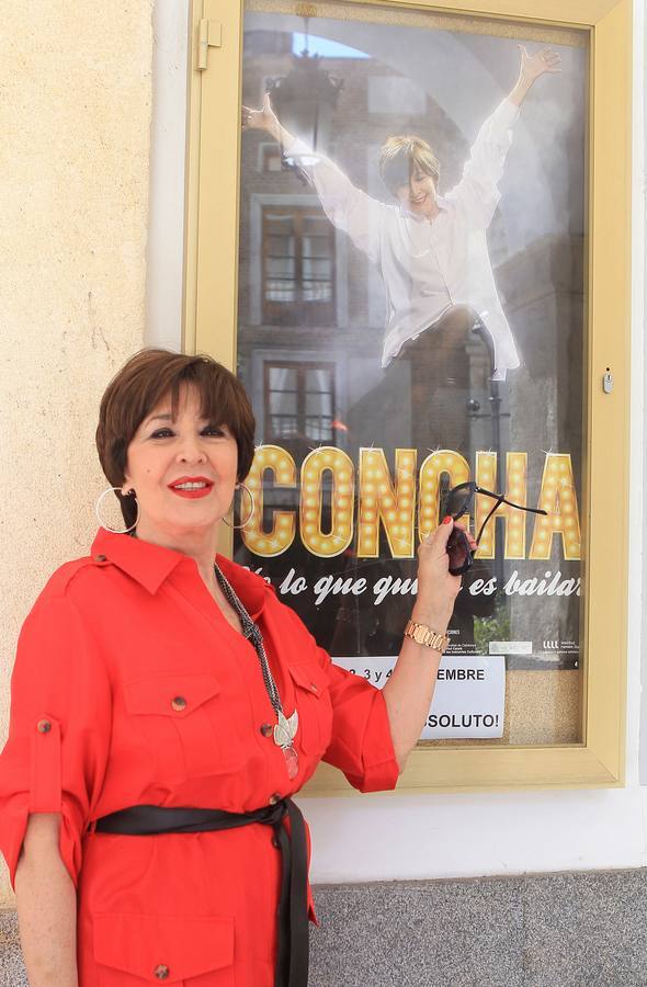 30.08.11 Concha Velasco presenta el espectáculo 'Concha, yo lo que quiero es bailar' en el Teatro Calderón de Valladolid.