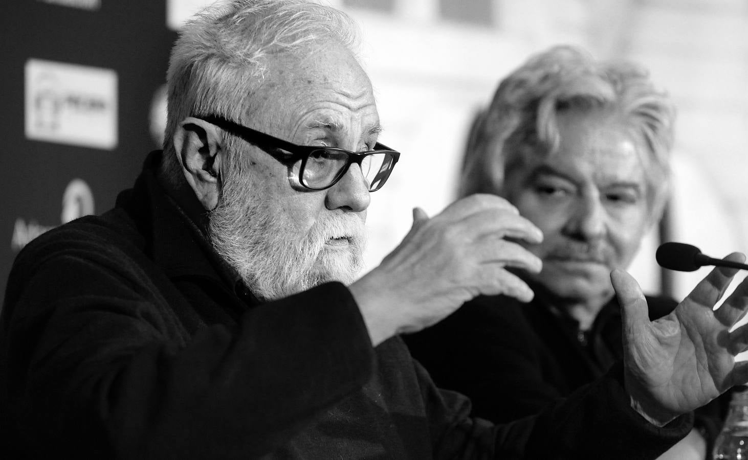 El director y escritor asturiano aprovechó la ocasión para reivindicar la importancia de los cortometrajes y su difusión
