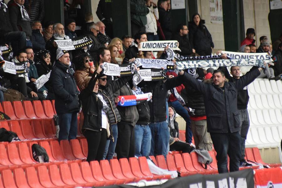 El equipo salmantino gana en el 90 con un tanto de Diego Abad y se aúpa de nuevo al primer puesto tras el empate del Astorga con el Salmantino