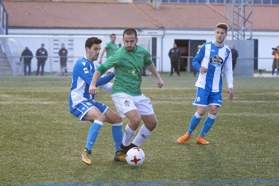 El equipo chacinero cae ante el filial del Deportivo de La Coruña en lo que es la segunda derrota seguida del equipo charro, que cae al 12º puesto 