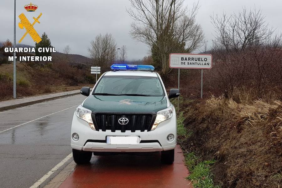 Coche de la Guardia Civil, en Barruelo. 