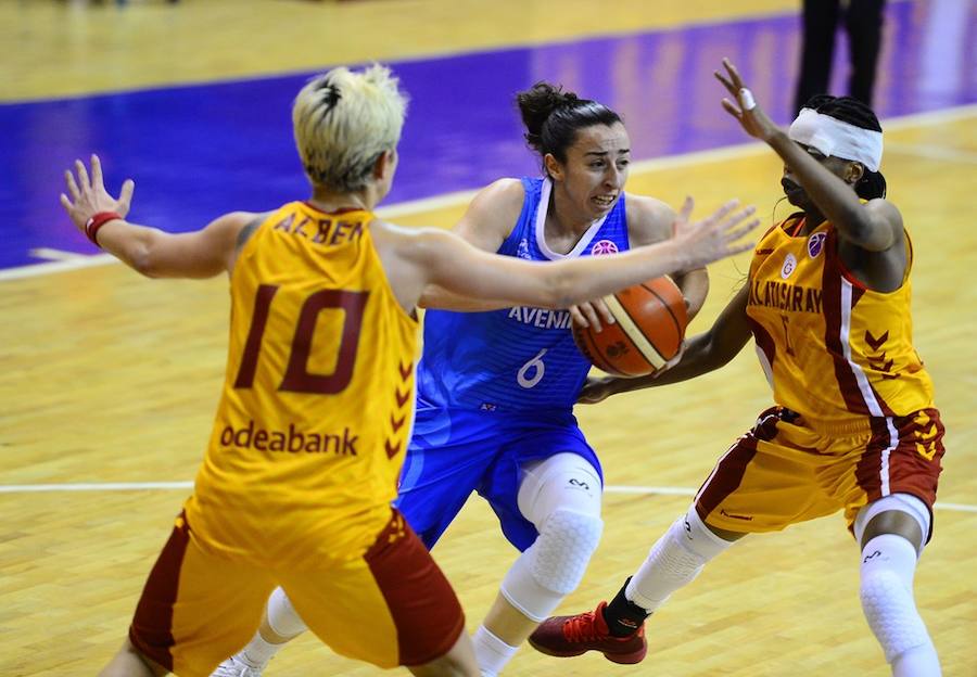 Fotos: Galatasaray 69 - 62 Avenida