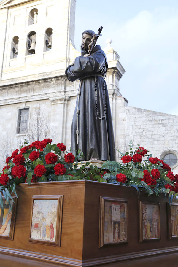 Fotos: Procesión de la Piedad en Palencia