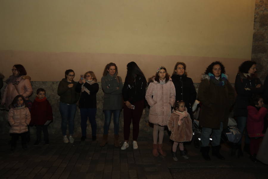 Fotos: Procesión del Ejercicio Público de las Cinco Llagas en Valladolid