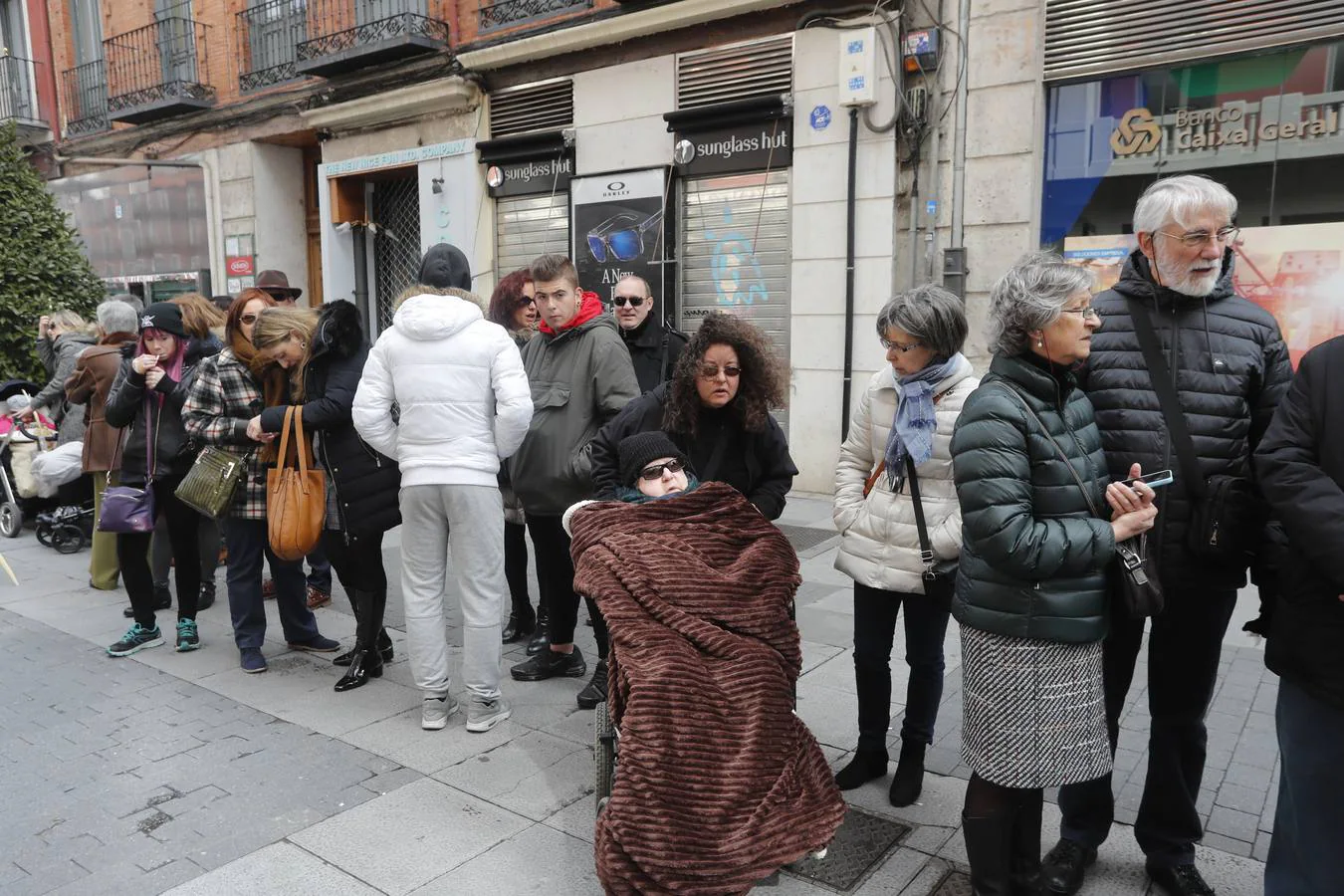 Fotos: Público en la Procesión del Domingo de Ramos en Valladolid (2/2)