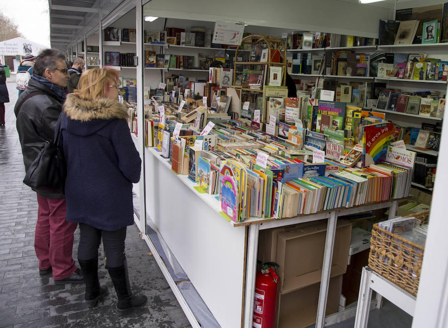 Fotos: Feria del Libro Antiguo en Valladolid