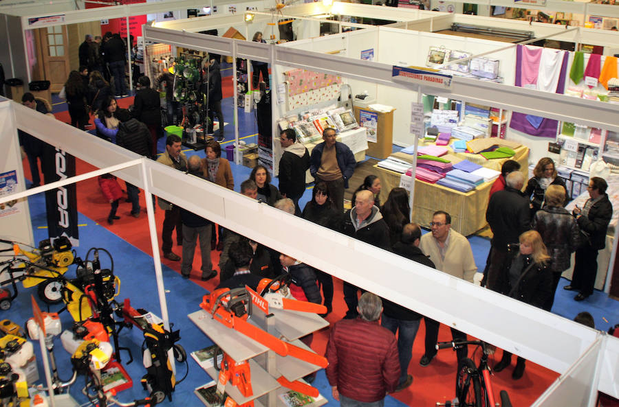 Fotos: VII Feria de comercio e industria de Nava de la Asunción