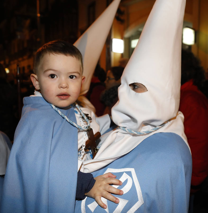 Fotos: Procesión de las Cinco Llagas en Palencia