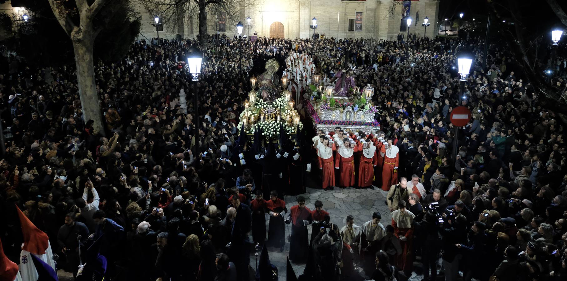 Fotos: Procesión del Encuentro en Valladolid