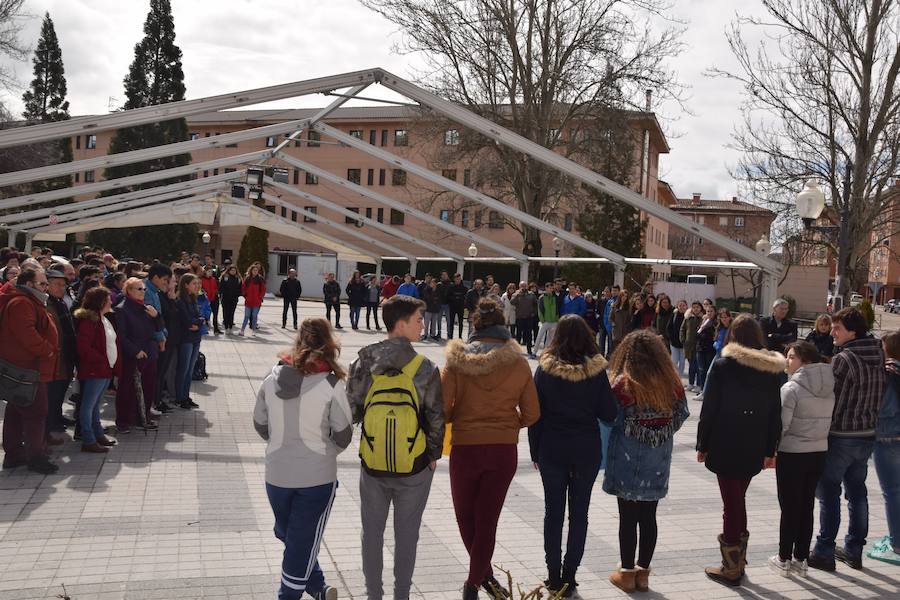 Fotos: Concentración de estudiantes en Guardo