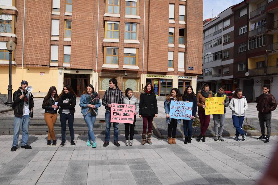 Fotos: Concentración de estudiantes en Guardo