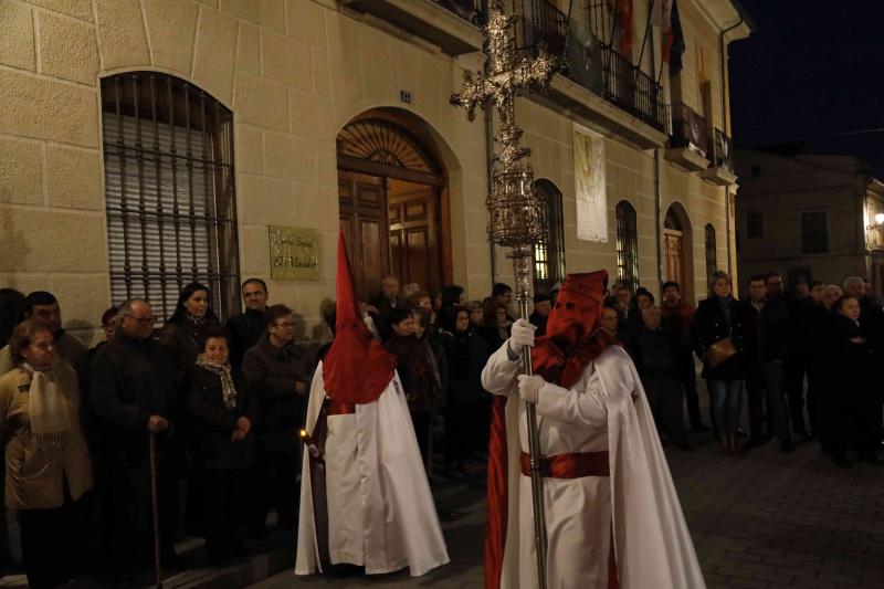 Fotos: Procesión de la Cofradía del Santo Cristo de la Buena Muerte en Peñafiel